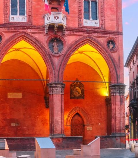 Guide francophone Italie Bologne