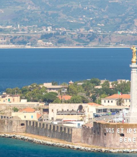 Guide francophone Italie Messine